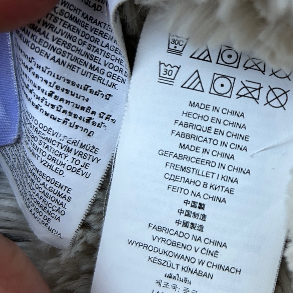 COPY - Michael Kors women’s puffer lined jacket XS - Picture 7 of 7
